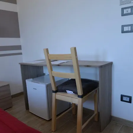 Lara Santola 3* コラート